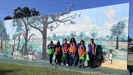 230628 Team by Mural IMG_4381 resized.jpg
