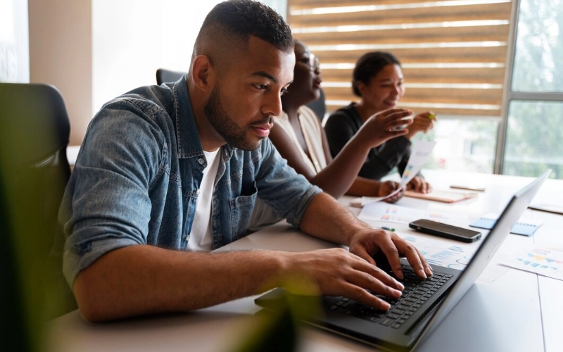 Digital Skills Classes picture