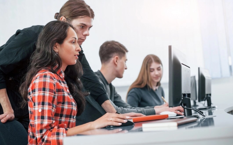 Digital Skills Classes picture