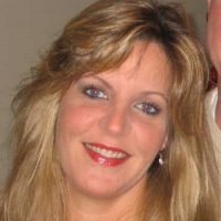 Mary Ellen Smith headshot