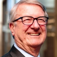 Scott Chase headshot